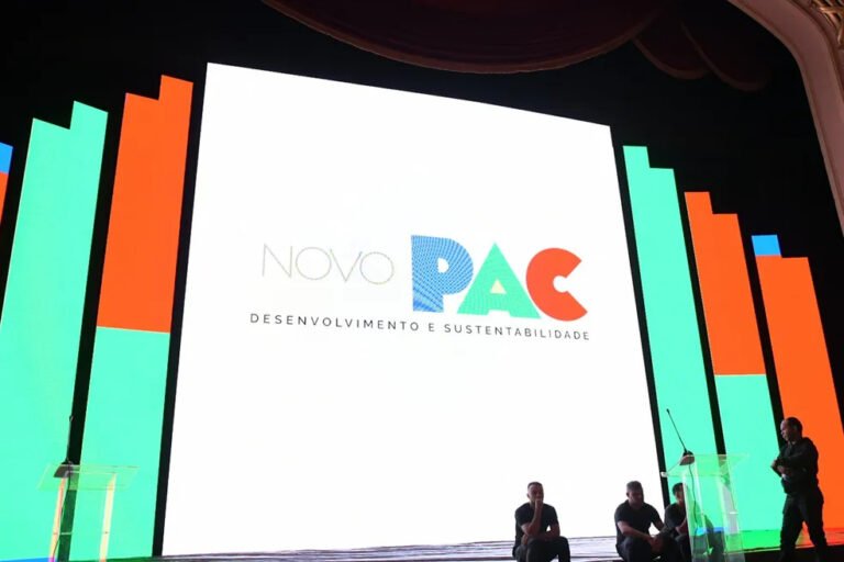 Ah se fosse fácil assim tornar o país rico