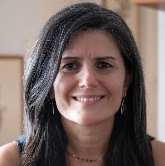 Zeina Latif sócia-diretora